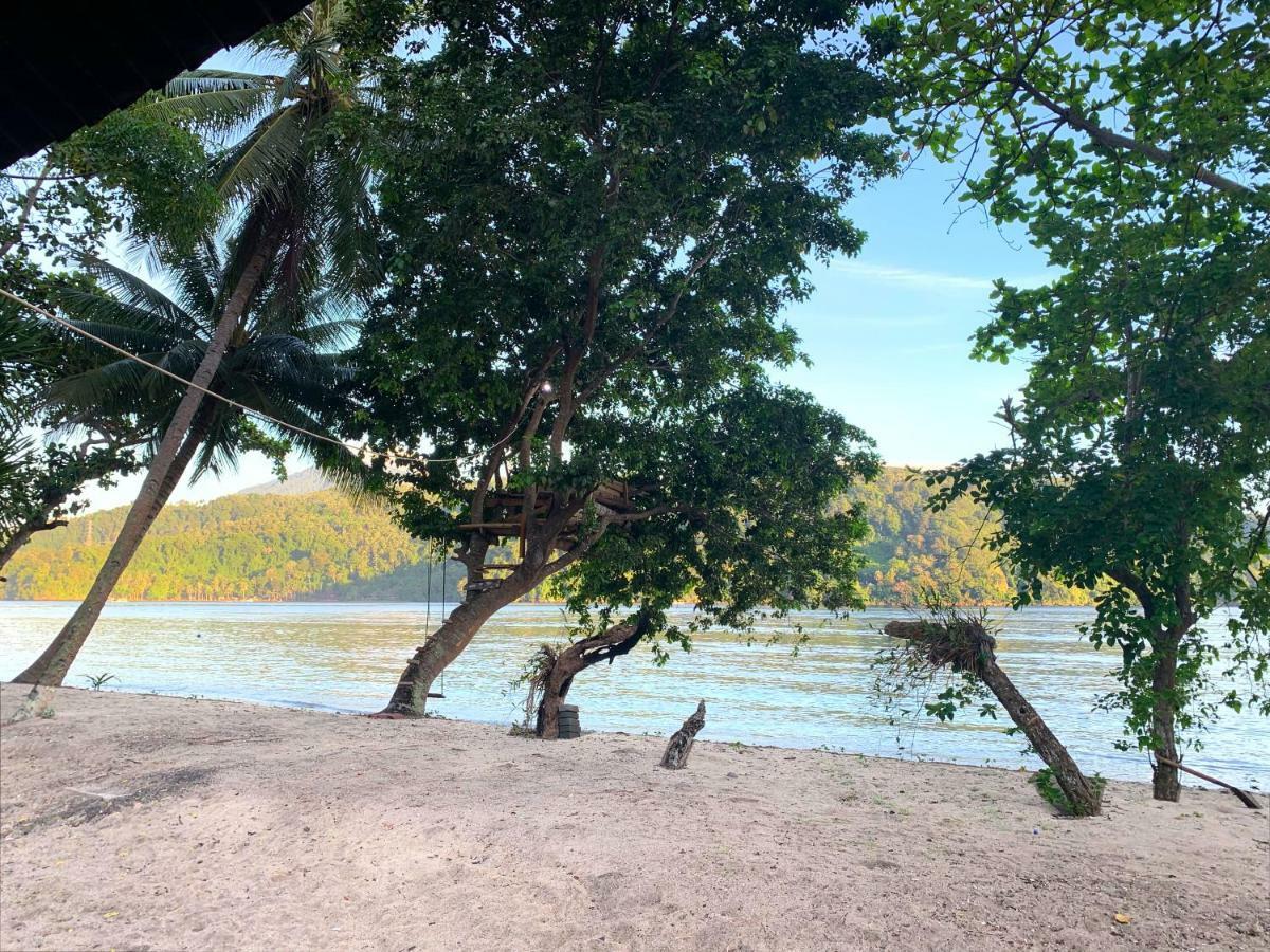 White Sands Beach Resort Lembeh Bitung Buitenkant foto